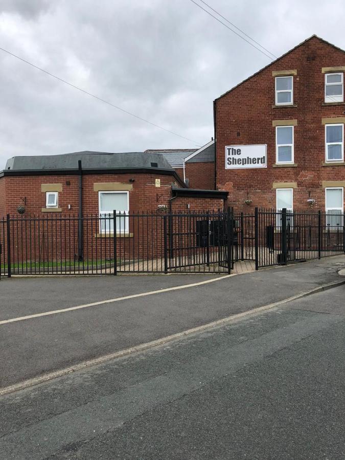 Spacious Apartment Close To City Centre With Free Secure Parking Leeds  Zewnętrze zdjęcie