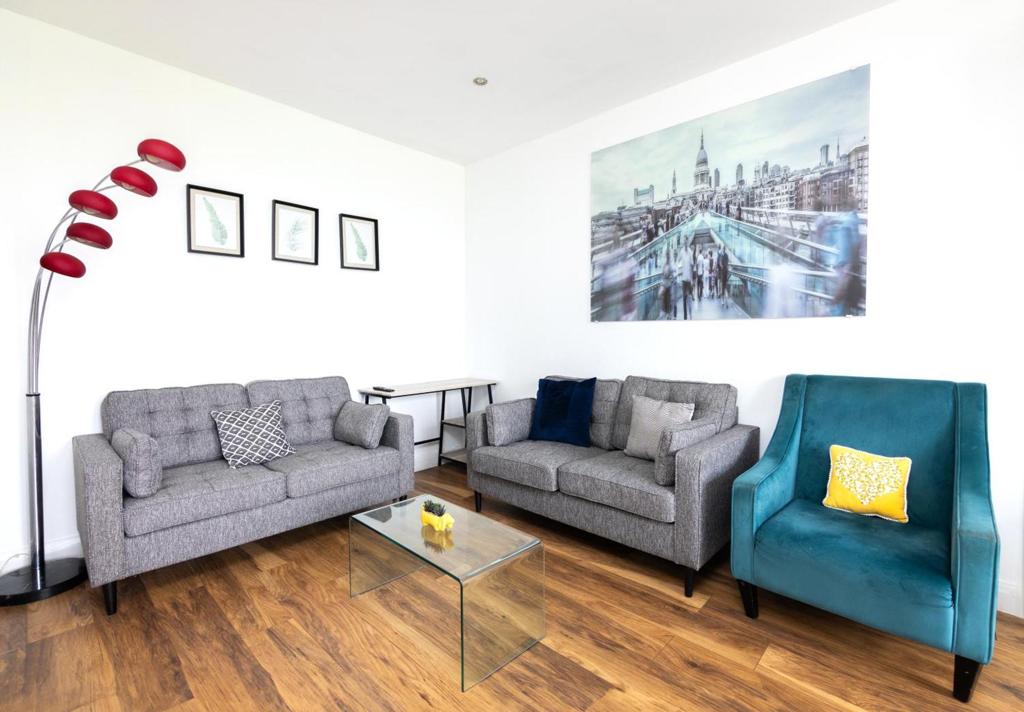 Spacious Apartment Close To City Centre With Free Secure Parking Leeds  Zewnętrze zdjęcie